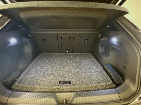 Used 2023 Volkswagen ID.4 Pro S AWD/4WD image 31