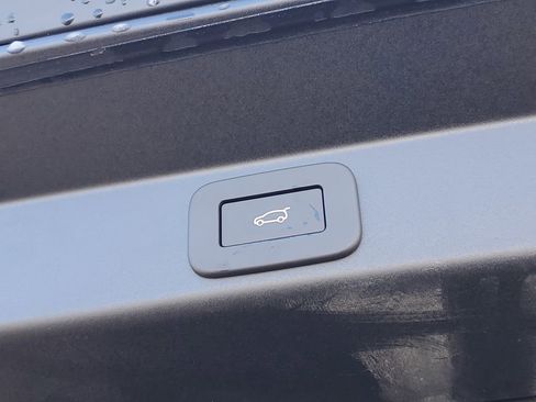 New 2026 Land Rover Range Rover Sport SE AWD/4WD image 8