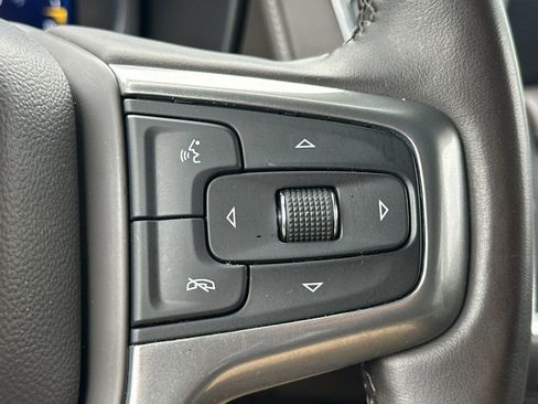 Used 2023 Chevrolet Suburban Z71 w/ Off-Road Capability Package image 39