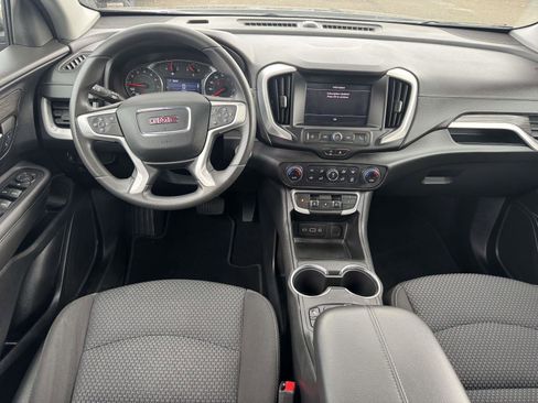 Used 2023 GMC Terrain SLE w/ Driver Convenience Package image 11
