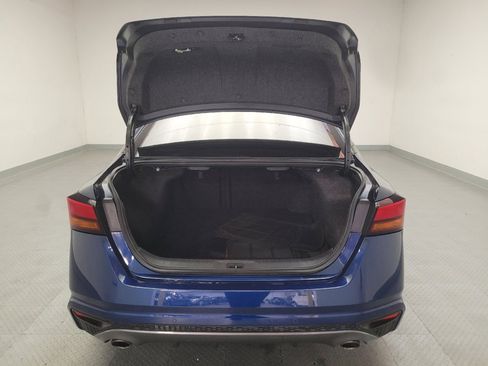 Used 2022 Nissan Altima 2.5 SR FWD image 29
