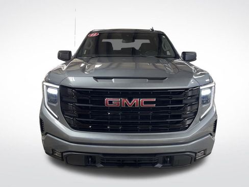 Used 2023 GMC Sierra 1500 Elevation image 9