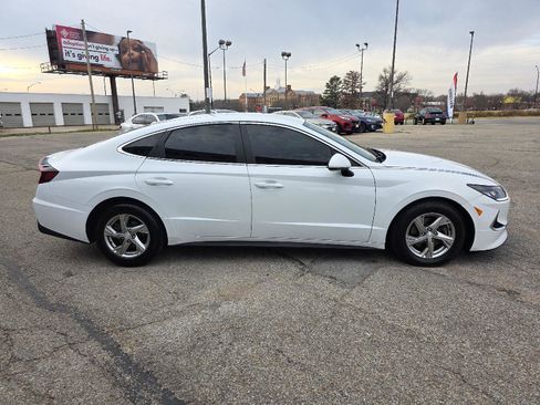 Used 2022 Hyundai Sonata SE image 4