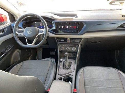 Used 2022 Volkswagen Taos SE image 7