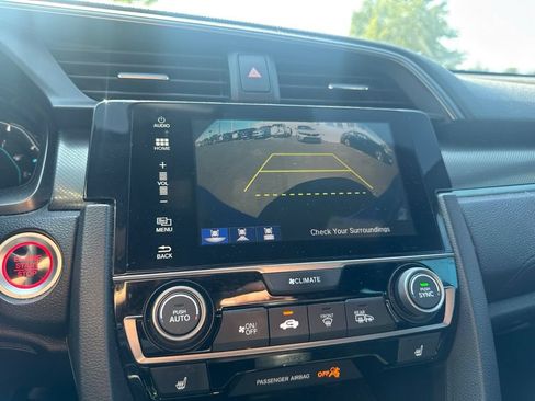 Used 2018 Honda Civic EX image 25