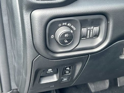 New 2027 RAM 1500 4x4 Crew Cab image 25