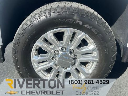 Certified 2021 GMC Sierra 3500 Denali w/ Denali Ultimate Package image 32