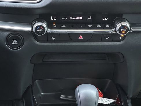 Certified 2025 MAZDA CX-30 AWD 2.5 S w/ Preferred Package image 13