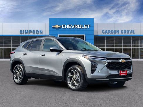 New 2026 Chevrolet Trax LT w/ Driver Confidence Package image 1