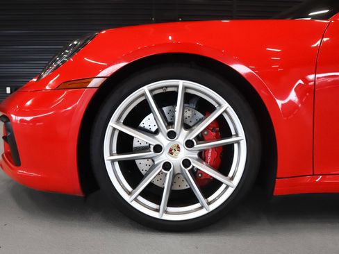 Used 2024 Porsche 911 Carrera 4S AWD/4WD image 27