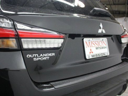New 2026 Mitsubishi Outlander Sport LE AWD/4WD image 4