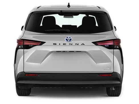 Used 2025 Toyota Sienna LE AWD/4WD image 3