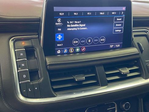 Used 2021 Chevrolet Tahoe Z71 w/ Z71 Off-Road Package AWD/4WD image 28