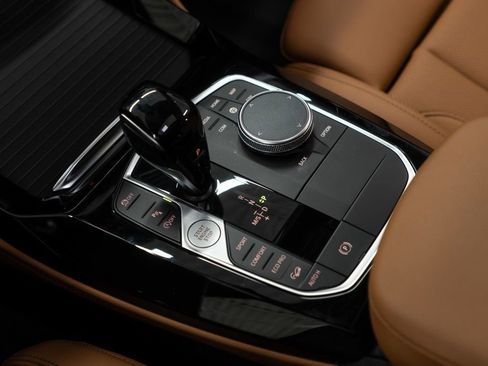 Used 2025 BMW X4 xDrive30i image 20