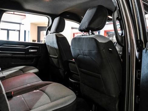 Used 2024 RAM 2500 Big Horn AWD/4WD image 34