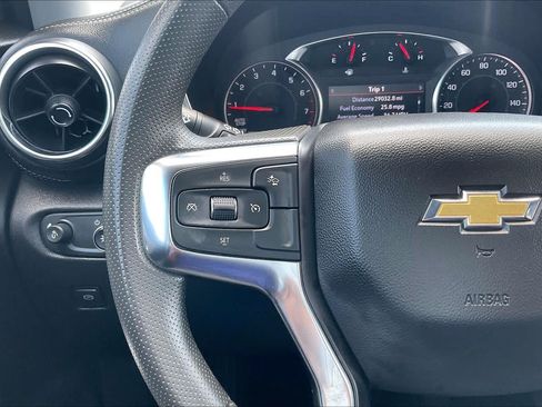 Certified 2025 Chevrolet Blazer LT FWD image 23