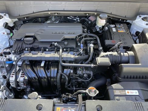 Certified 2026 Hyundai Kona SE FWD image 21
