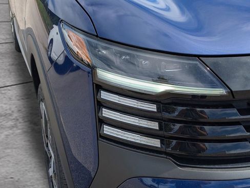 New 2026 Nissan Kicks SV image 9