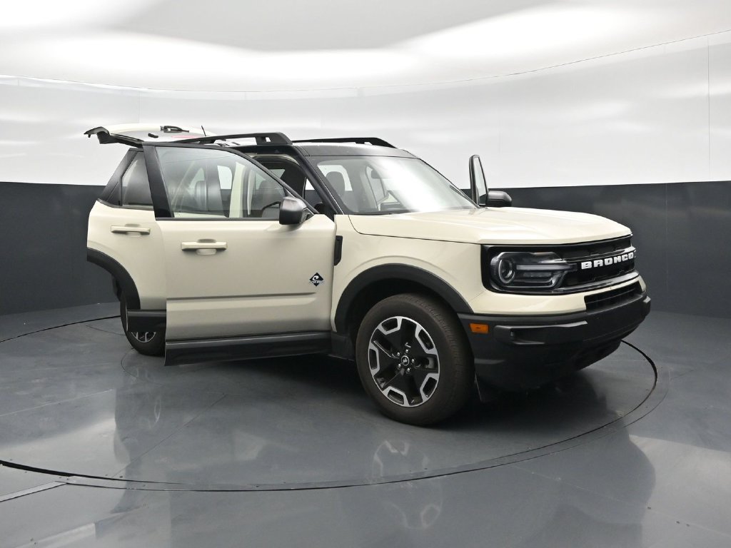 Certified 2024 Ford Bronco Sport Outer Banks AWD/4WD image 30