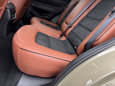 Certified 2024 MAZDA CX-5 Carbon Edition image 11