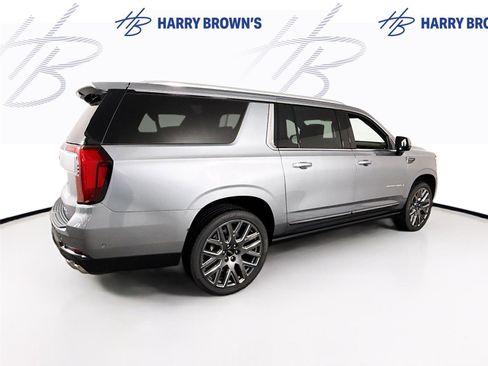 New 2026 GMC Yukon XL Denali Ultimate w/ LPO, Floor Liner Package AWD/4WD image 36