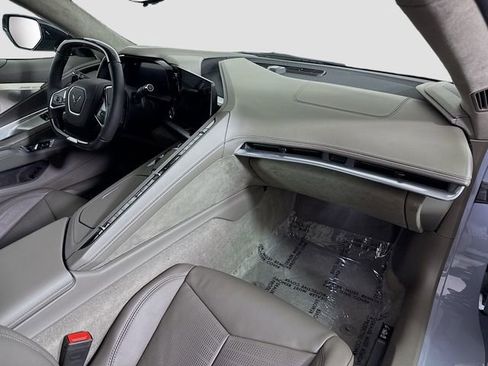 Used 2025 Chevrolet Corvette Z06 RWD image 27