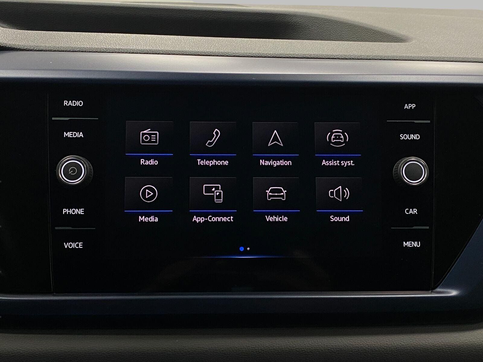 Used 2023 Volkswagen Taos SE w/ Panoramic Sunroof Package AWD/4WD image 19