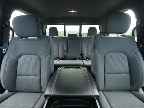 Used 2022 RAM 1500 Big Horn AWD/4WD image 37