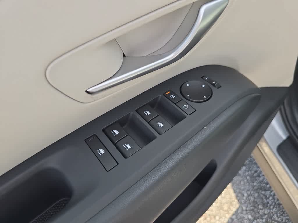 New 2026 Hyundai Tucson SEL Plus FWD image 17