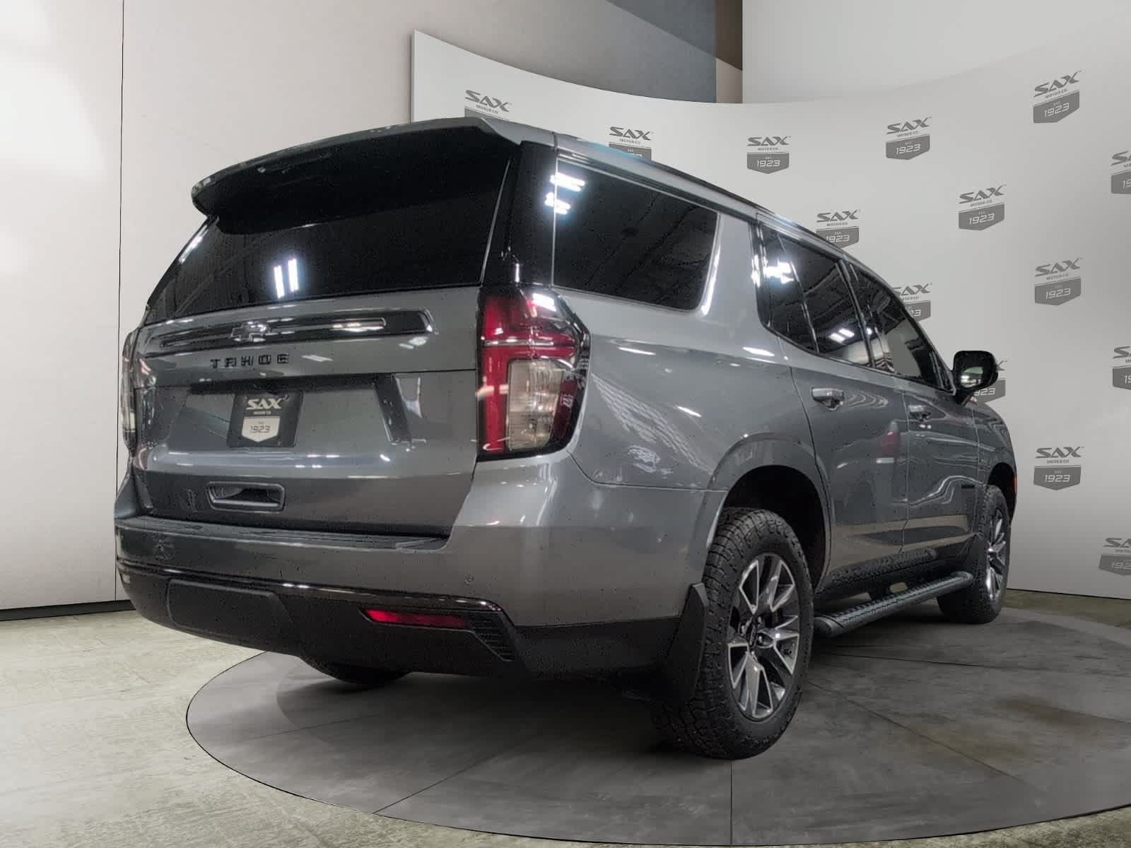 Used 2021 Chevrolet Tahoe Z71 w/ Z71 Signature Package AWD/4WD image 5