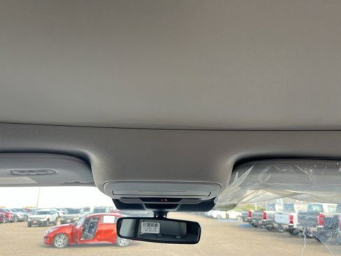 New 2025 Ford Expedition Active image 26