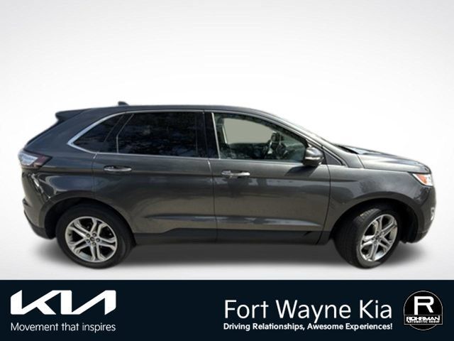 Used 2018 Ford Edge Titanium AWD/4WD image 6