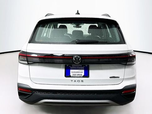Used 2025 Volkswagen Taos S FWD image 15