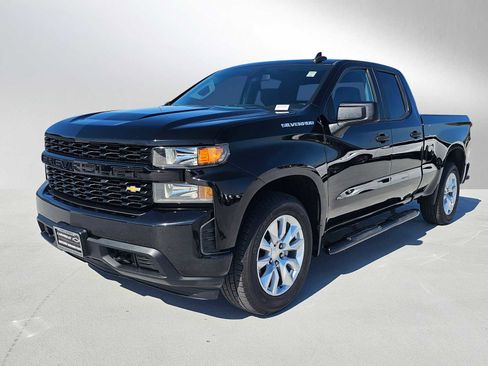 Used 2022 Chevrolet Silverado 1500 Custom RWD image 7