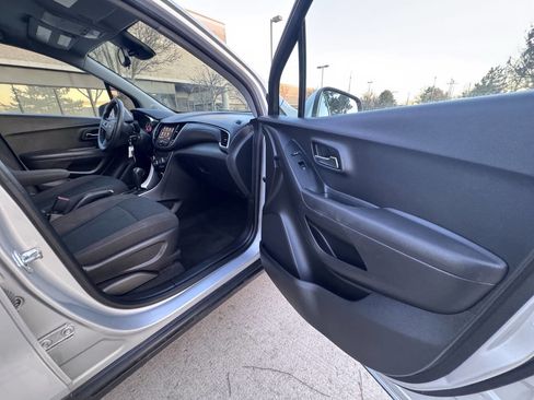 Used 2020 Chevrolet Trax LS w/ Tint and Cruise Package image 16