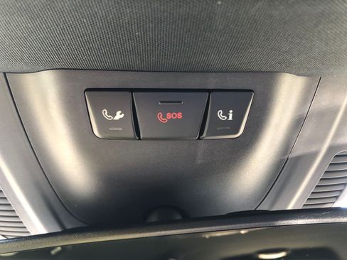 Used 2019 Mercedes-Benz GLS 450 4MATIC image 35