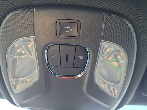 New 2026 Jeep Compass Limited AWD/4WD image 38