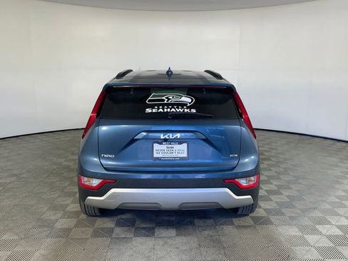 Certified 2023 Kia Niro EX FWD image 14