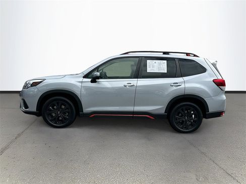 Used 2022 Subaru Forester Sport image 4