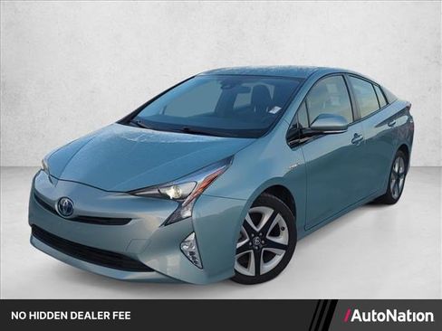 Used 2017 Toyota Prius Three Touring w/ Carpet Mat Package FWD image 1