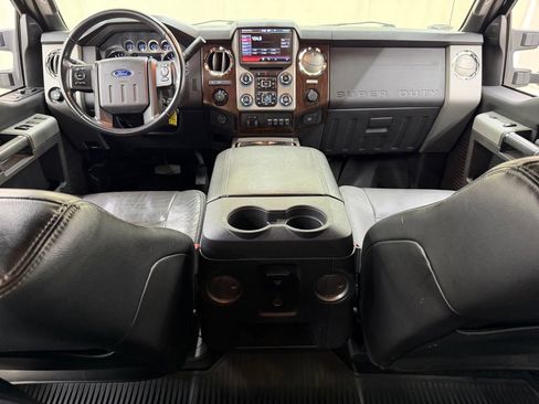 Used 2014 Ford F250 Lariat w/ Chrome Package AWD/4WD image 30