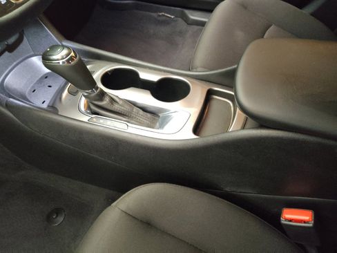 Used 2018 Chevrolet Malibu LS FWD image 26