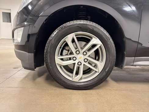 Used 2016 Chevrolet Equinox LTZ image 11