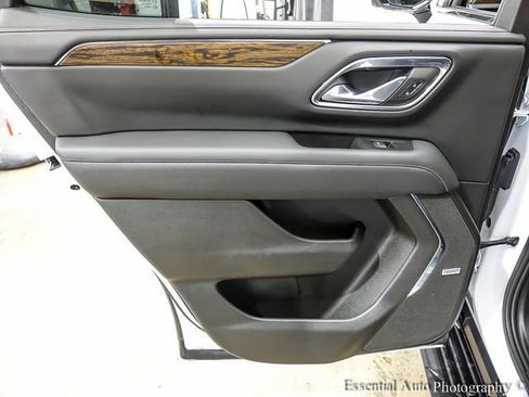 Used 2023 Chevrolet Tahoe Premier w/ Advanced Technology Package AWD/4WD image 23