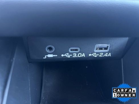 Used 2025 Subaru Legacy Limited image 22