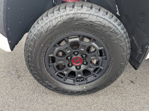 Used 2025 Toyota Tundra TRD Pro AWD/4WD image 12