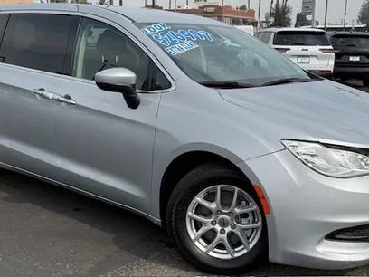 Used 2022 Chrysler Voyager LX