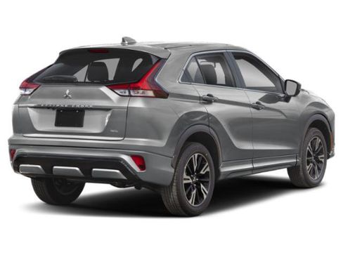 Used 2024 Mitsubishi Eclipse Cross AWD image 2