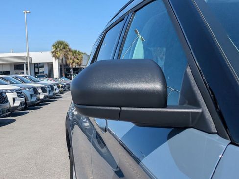 New 2026 Ford Explorer Active w/ Active Comfort Package image 12