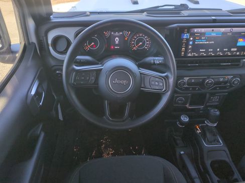 Certified 2024 Jeep Wrangler Sport image 14